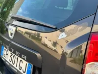 Usata Dacia Duster Lauréate 110 CV (80 kW) 2011 Nero SUV