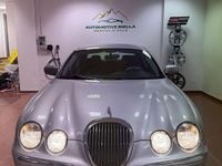 Usata Jaguar S-Type S 238 CV (175 kW) 2000 Argento Berlina