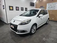 Usata Renault Scénic III XMOD 110 CV (80 kW) 2013 Bianco Monovolume