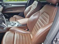 Usata Alfa Romeo Stelvio Executive 209 CV (153 kW) 2018 Grigio SUV