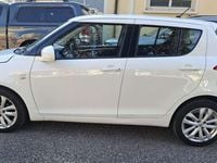 Usata Suzuki Swift 75 CV (55 kW) 2015 Bianco Utilitaria