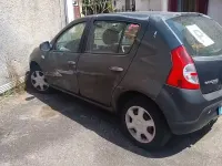 Usata Dacia Sandero 75 CV (55 kW) 2009 Grigio Berlina