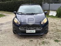 Usata Ford Fiesta Business Edition 75 CV (55 kW) 2014 Blu Utilitaria