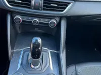 Usata Alfa Romeo Giulia 160 CV (117 kW) 2020 Berlina