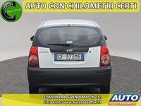 Usata Kia Picanto 60 CV (44 kW) 2010 Bianco Utilitaria