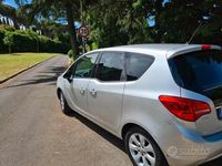 Usata Opel Meriva 95 CV (69 kW) 2011 Grigio Monovolume