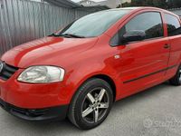 Usata VW Fox 54 CV (39 kW) 2008 Rosso Utilitaria