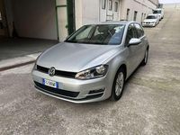 Usata VW Golf VII Comfortline 110 CV (80 kW) 2017 Argento Berlina