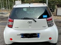 Usata Toyota iQ 68 CV (50 kW) 2010 Bianco Utilitaria