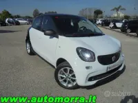 Usata Smart ForFour Passion 71 CV (52 kW) 2019 Bianco pastello Utilitaria