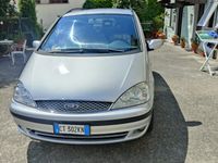 Usata Ford Galaxy 131 CV (96 kW) 2005 Grigio Monovolume