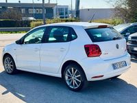 Usata VW Polo 75 CV (55 kW) 2015 Bianco Berlina