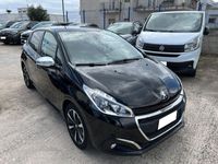 usata Peugeot 208 BlueHDi 100 S&S 5 porte Signature