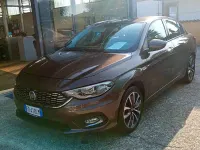 Usata Fiat Tipo Lounge 120 CV (88 kW) 2016 Marrone Berlina