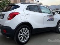 Usata Opel Mokka 140 CV (102 kW) 2016 Bianco SUV