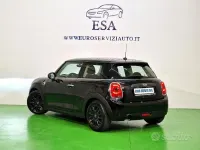 Usata Mini ONE 75 CV (55 kW) 2016 Nero Utilitaria
