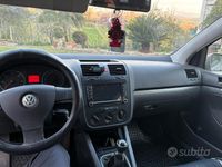 Usata VW Golf VI R-line 105 CV (77 kW) 2008 Grigio Utilitaria