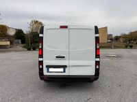 Usata Renault Trafic 121 CV (88 kW) 2017 Bianco Monovolume
