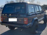Usata Jeep Cherokee 185 CV (136 kW) 1992 Blu SUV