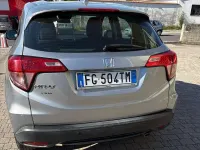 Usata Honda HR-V Elegance 120 CV (88 kW) 2017 Argento SUV