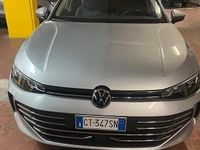 Usata VW Passat R-line 150 CV (110 kW) 2024 Station wagon