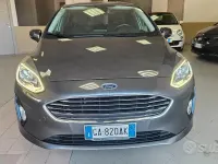 Usata Ford Fiesta Titanium 75 CV (55 kW) 2019 Grigio Utilitaria