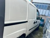 Usata Fiat Doblò 101 CV (74 kW) 2001 Bianco Monovolume