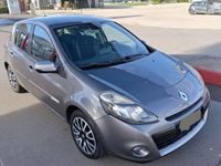 Usata Renault Clio III 88 CV (64 kW) 2012 Grigio Berlina