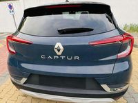 Usata Renault Captur Techno 101 CV (74 kW) 2024 Blu/azzurro SUV