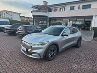 Usata Ford Mustang Mach-E Standard Range 197 kW (269 CV) 2022 Argento SUV