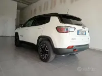 Usata Jeep Compass Trailhawk 170 CV (125 kW) 2018 Bianco SUV