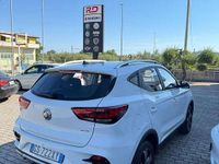 Usata MG ZS Comfort 106 CV (77 kW) 2024 Bianco Berlina