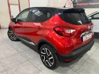 Usata Renault Captur Iconic 90 CV (66 kW) 2016 Rosso SUV