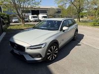 Usata Volvo V60 CC Pro 190 CV (139 kW) 2020 Station wagon