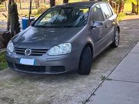 Usata VW Golf V 102 CV (75 kW) 2007 Grigio Berlina