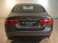 Usata Jaguar XE Portfolio 180 CV (132 kW) 2017 Antracite Berlina
