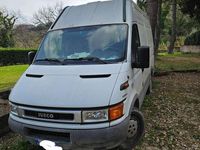 Usata Iveco Daily 116 CV (85 kW) 2004 Bianco Furgone