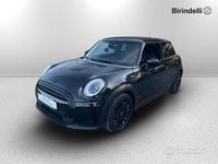 Usata Mini Cooper Classic 136 CV (100 kW) 2023 Midnight schwarz Utilitaria