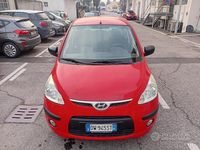Usata Hyundai i10 63 CV (46 kW) 2009 Rosso Utilitaria