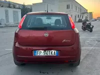 Usata Fiat Grande Punto 75 CV (55 kW) 2018 Rosso Utilitaria