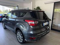 Usata Ford Kuga Vignale 150 CV (110 kW) 2016 Grigio SUV