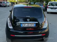 Usata Lancia Ypsilon Platinum 75 CV (55 kW) 2011 Nero Utilitaria