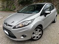 Usata Ford Fiesta 81 CV (59 kW) 2009 Argento Utilitaria