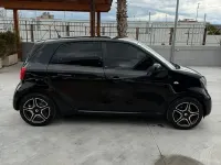 Begagnad Smart ForFour 71 HK (52 kW) 2016 Svart Halvkombi