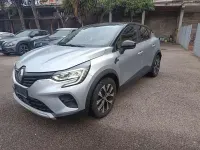 Usata Renault Captur Evolution 101 CV (74 kW) 2023 Grigio SUV