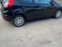 Usata Ford Fiesta 97 CV (71 kW) 2013 Nero Utilitaria