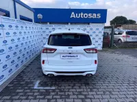 Usata Ford Kuga ST-Line 150 CV (110 kW) 2021 Bianco SUV