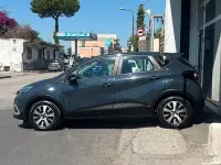 Usata Renault Captur Initiale Paris 90 CV (66 kW) 2018 Bluazzurro SUV
