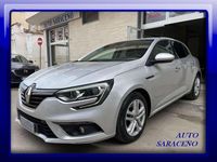 Usata Renault Mégane IV Business 116 CV (85 kW) 2019 Grigio argento met. Berlina