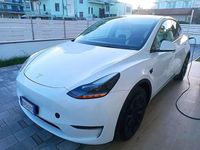 Usata Tesla Model Y 152 kW (208 CV) 2023 Bianco SUV